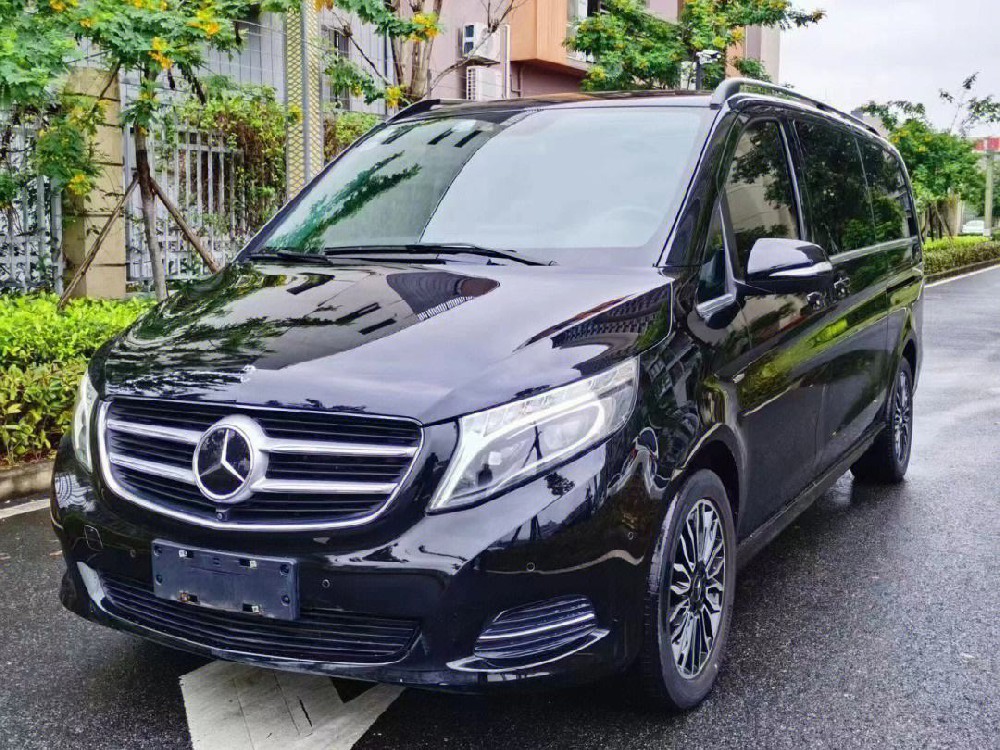 商務(wù)車(chē)